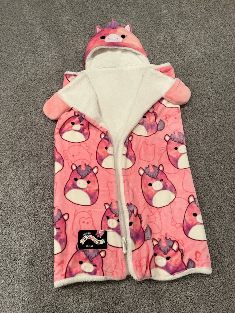 Squishmallow hooded throw blanket